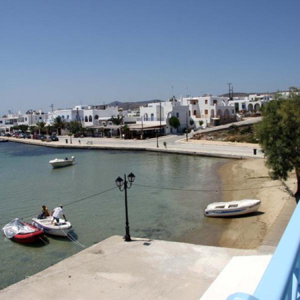 Avra's Rooms-Studios4